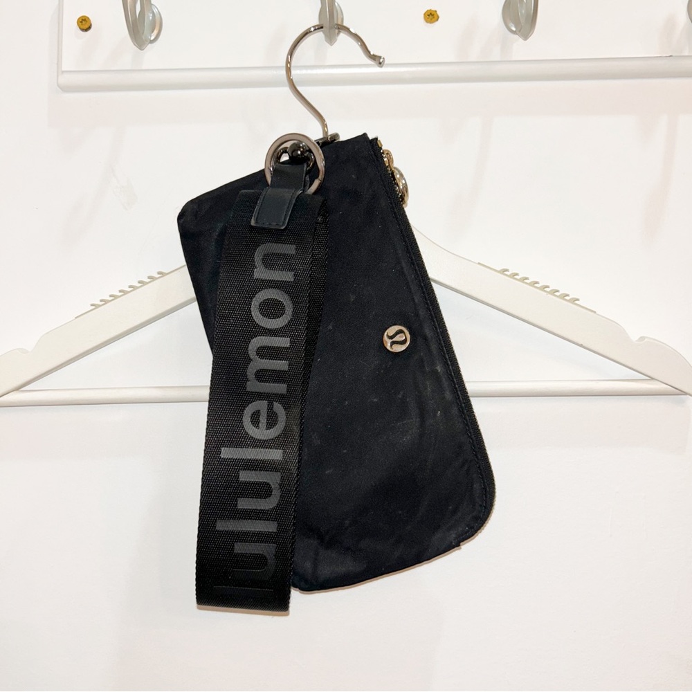 Lululemon Wallet + Keychain